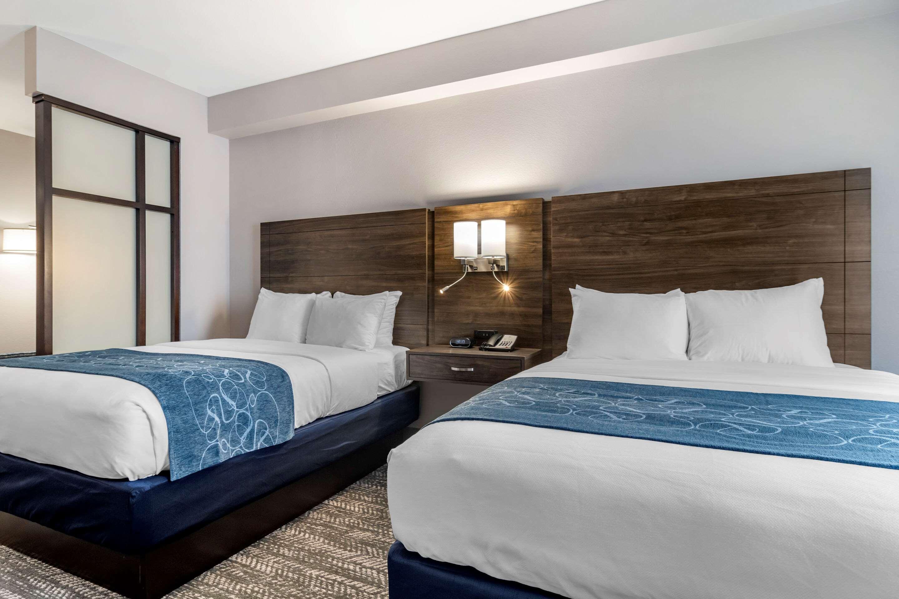 Comfort Suites Mcdonough Atlanta South Экстерьер фото