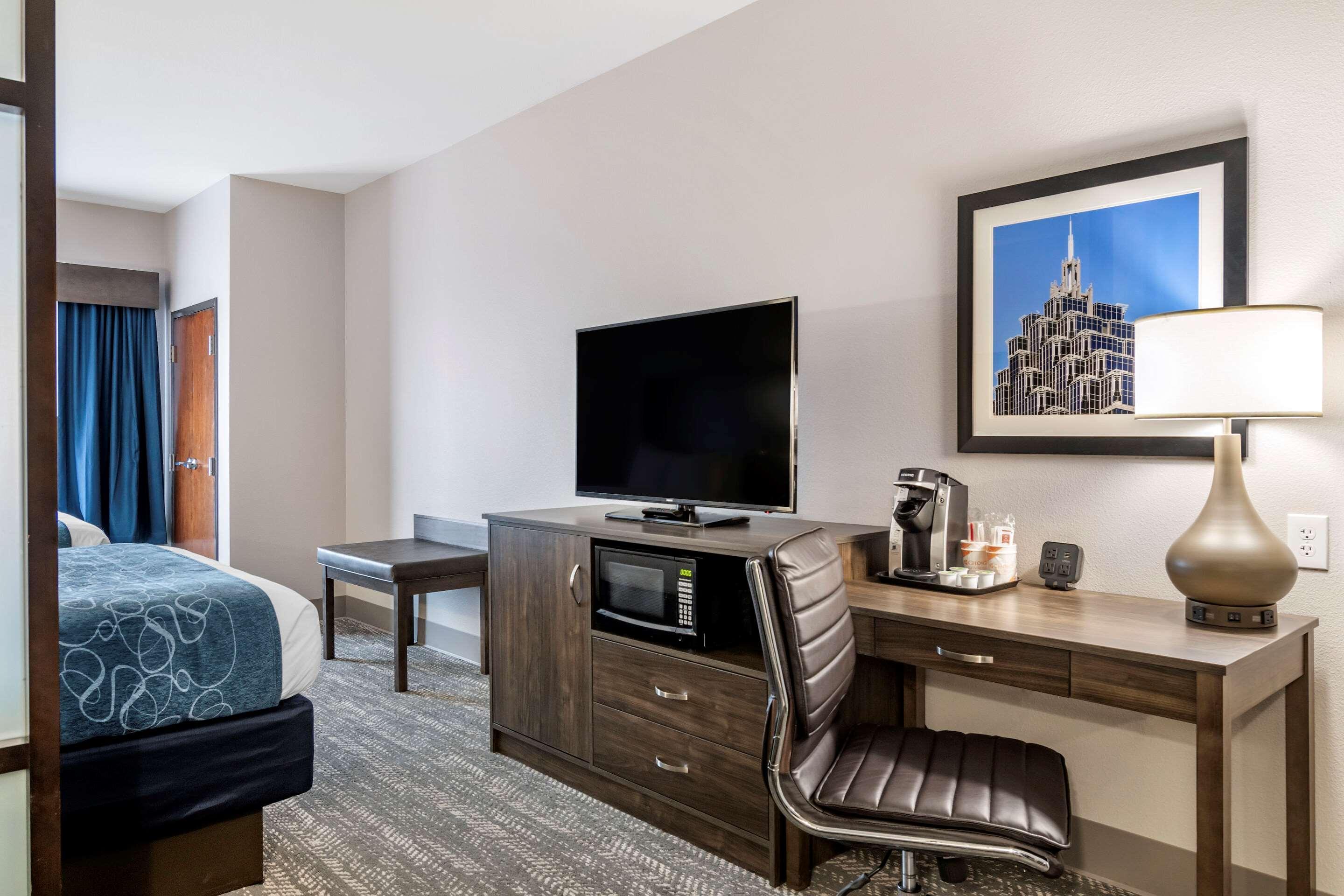 Comfort Suites Mcdonough Atlanta South Экстерьер фото