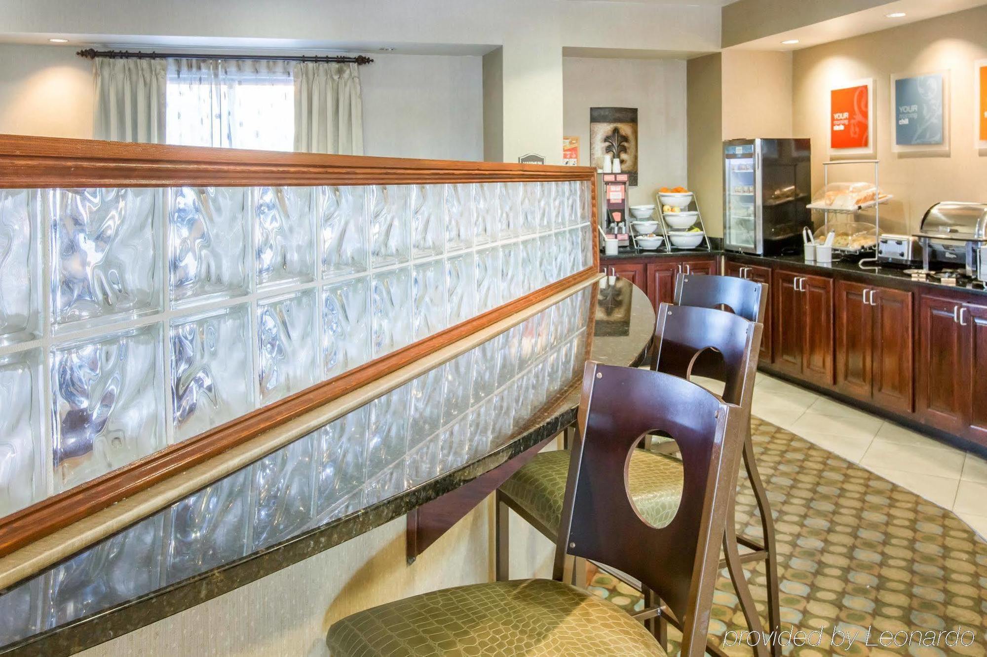 Comfort Suites Mcdonough Atlanta South Экстерьер фото