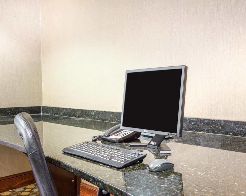 Comfort Suites Mcdonough Atlanta South Экстерьер фото