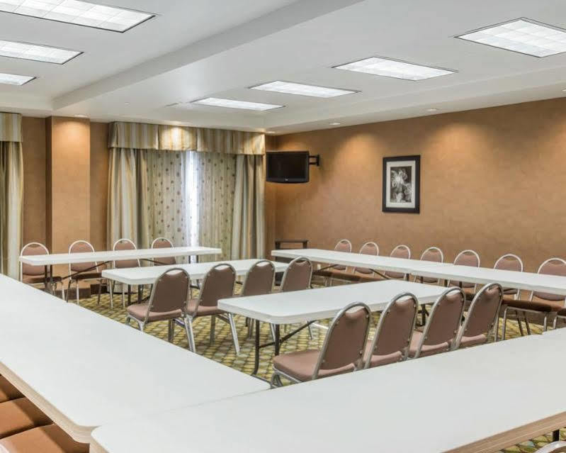Comfort Suites Mcdonough Atlanta South Экстерьер фото